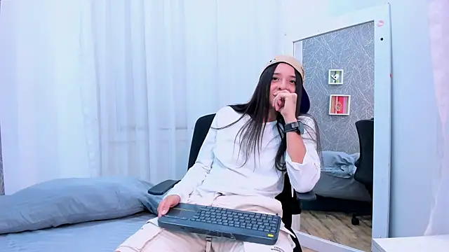 Chat XXX en directo de ViictoriiaSaenz