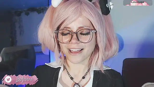 Loidjanne Chat XXX in diretta