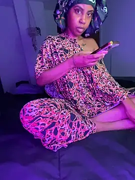 แชท XXX สดของ TheRealOshunQueen