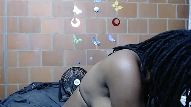 Czat XXX na żywo – Magaharper10