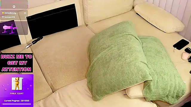 Chat XXX ao vivo de CarmenCash__