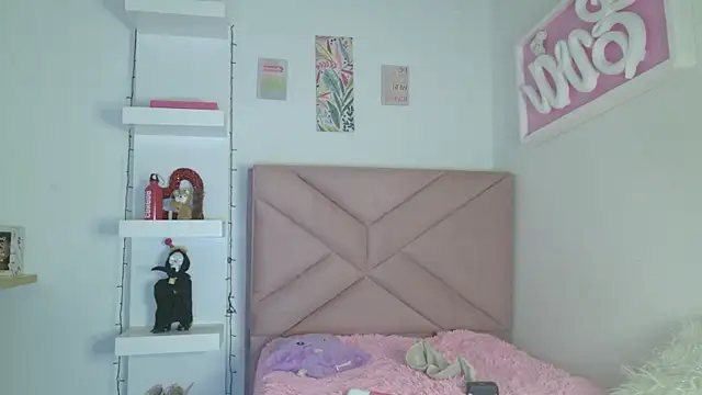 eva_sin18's Live XXX Chat