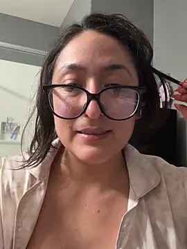 Goddessxxrosexx's Webcam Show