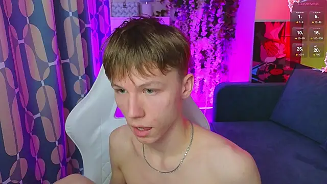 cuMte_boy webkamerás műsora