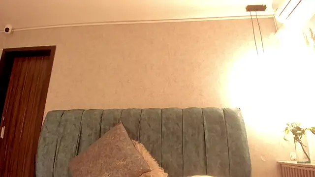 Chat +18 de Aleera_Walton ao vivo