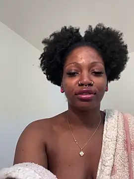 mochamimi: онлайн-секс-чат