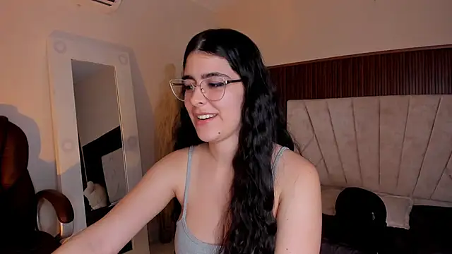 _Niah_ Chat XXX in diretta