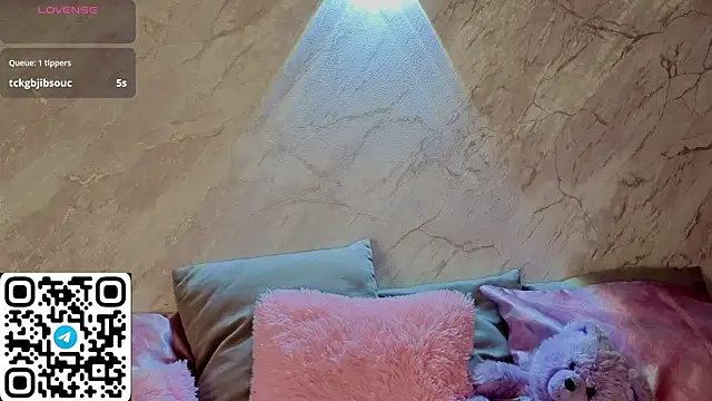 Aurora_Bennet Chat XXX in diretta