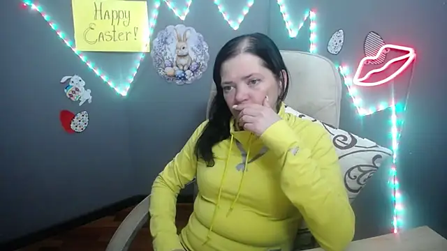 LauraFinn's Webcam Show