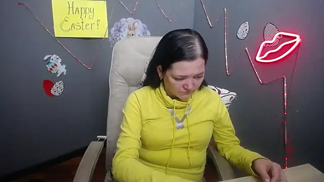 Chatroom XXX en direct de LauraFinn