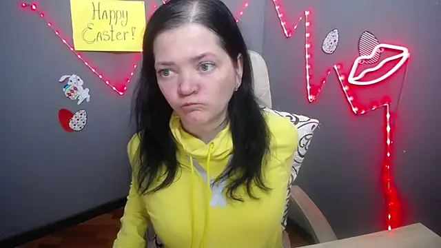 LauraFinn's Live XXX Chat