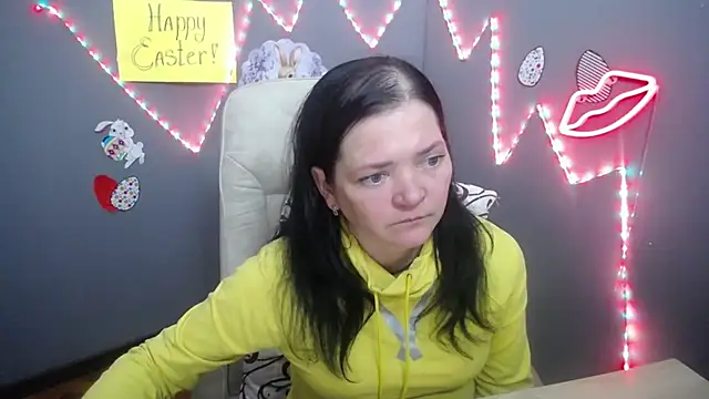 LauraFinn's Live XXX Chat