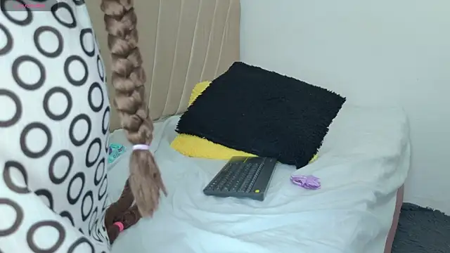 aly_n_sebas Show Webcam