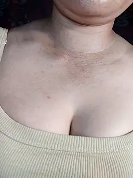 Reina_Fcup01 Chat XXX live