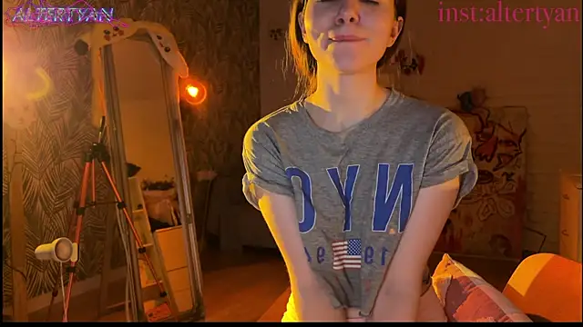altertyan Chat XXX live