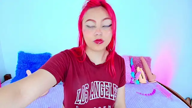 Cloee_LoveeのライブXXXチャット