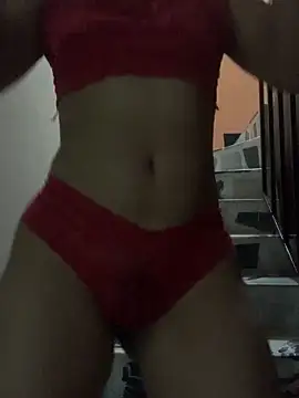 LilithMonette Adlı Modelin Canlı XXX Sohbeti