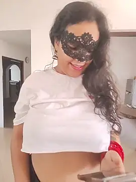 Ruvi_Queen's Webcam Show