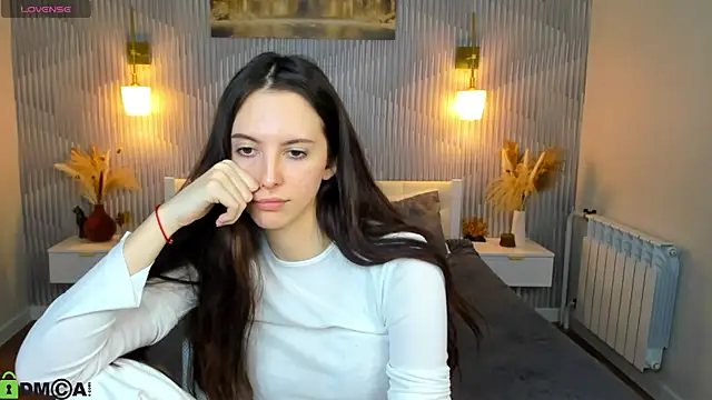 Онлайн чат XXX elise_robbie