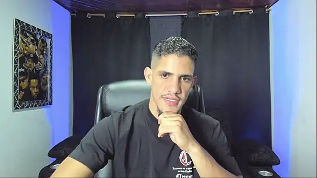 jhonnysnow17 在線直播表演