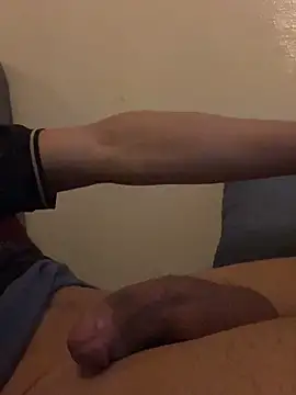 reyadXxxx Chat XXX in diretta