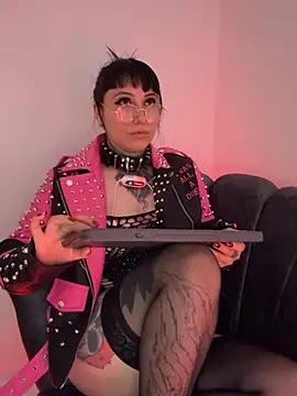 Ravenna666_'s Live XXX Chat