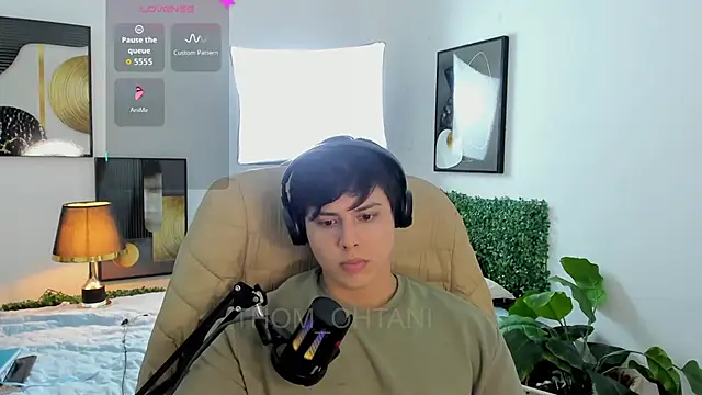 Thom_Ohtani ওয়েবক্যাম শো