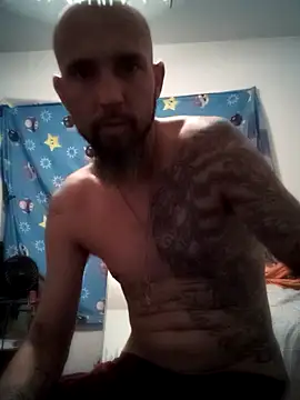 Вебкам-шоу tainted95