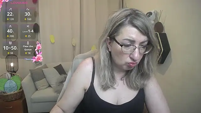 Živý XXX chat KKMimiKK