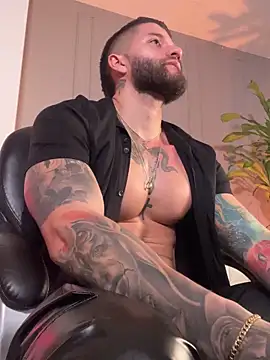 Frank_Farrell: онлайн-секс-чат