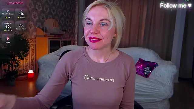 แชท XXX สดของ LiSinDoll