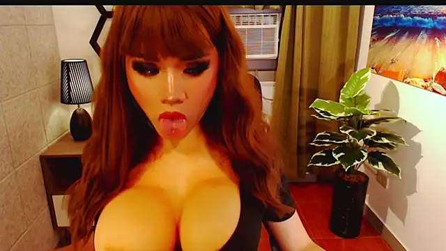 xBigSurpriseLorainex webkamerás műsora