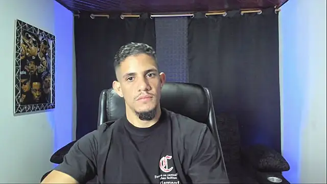 jhonnysnow17 网络视讯表演