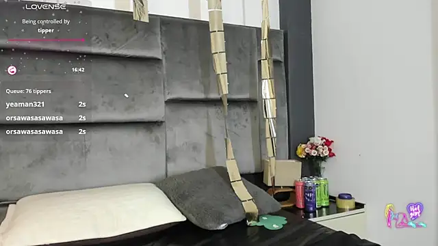 Jessica_Beltrann: онлайн-секс-чат