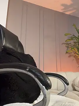 Frank_Farrell: διαδικτυακό σόου στην κάμερα