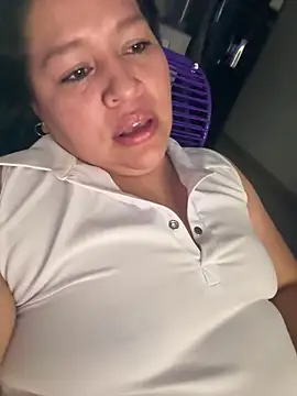 Lovelipsbig: онлайн-секс-чат