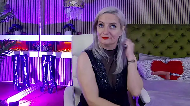 LadyTouch Live XXX-chat