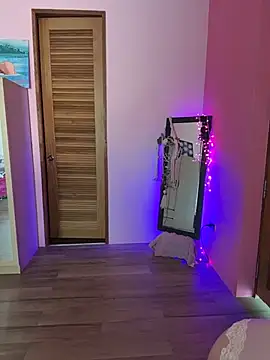 แชท XXX สดของ mommyselenafit_