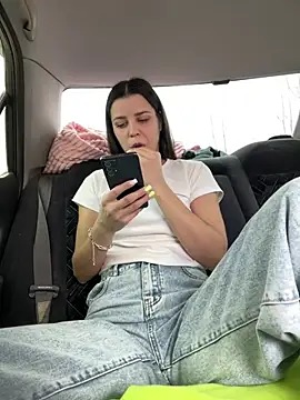 Black_Enigma_のライブXXXチャット