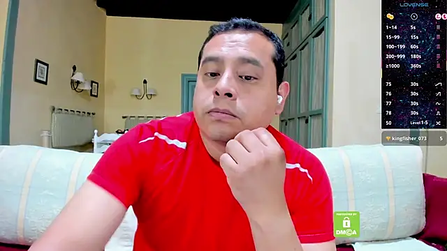 brad_latinon Live XXX chat