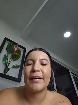 Pretty_Julieta: απευθείας συνομιλία ΧΧΧ