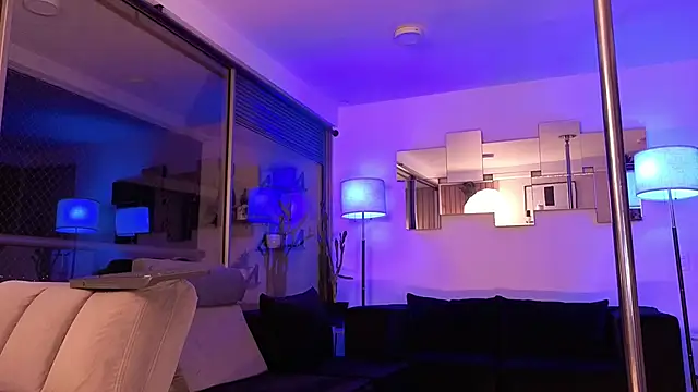 mandi4pole_ Live XXX Chat