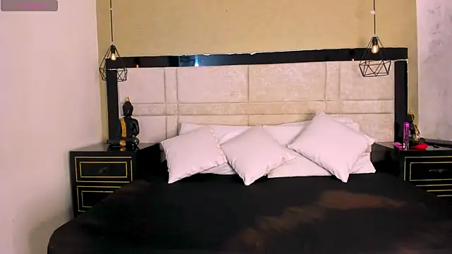 CloheBell Live XXX-chat