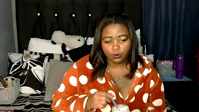 Živý XXX chat caramelbooty69