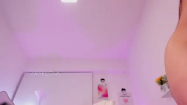 ValeriaGoss: онлайн-секс-чат