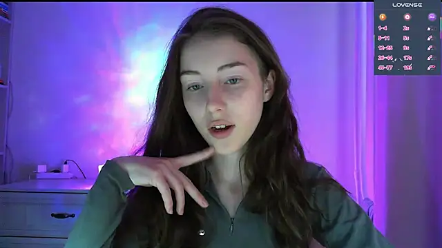 eskatmi: онлайн-секс-чат