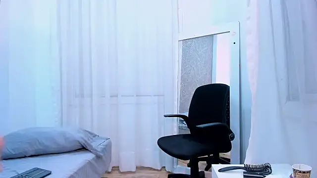 ViictoriiaSaenz live XXX chat