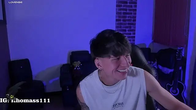 Thomass_clark Show Webcam