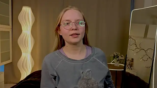 Chat +18 de AlicaCohill ao vivo