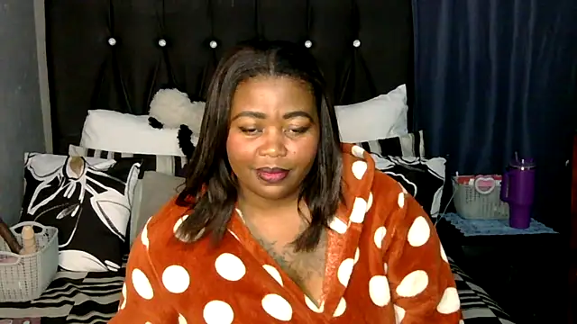 Chat XXX en directo de caramelbooty69